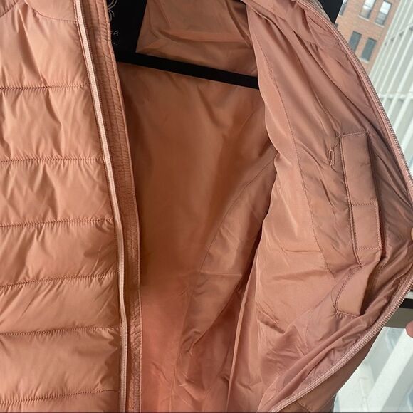 🆕 Spyder Womens Clara Short Puffer Jacket 'Misty Rose' - MSRP: $199 - Picture 4 of 11